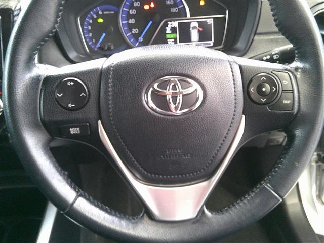 カローラフィールダー ハイブリッドＧ　スマートエントリー　メンテナンスノート　助手席エアバック　フルセグ地デジＴＶ　エアバック　カーテンエアバッグ　ワイヤレスキー　盗難防止　パワーウィンド　横滑防止装置　ＡＡＣ　ＡＢＳ　メモリナビ　ＥＴＣ（10枚目）