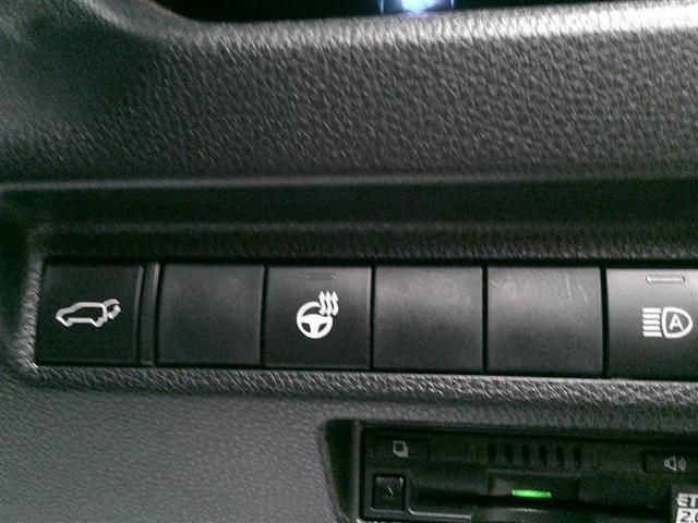 RAV4 G Zパッケージ インテリジェントクリアランスソナー エアロ 整備記録簿 AWD LEDライト アルミホイル オートクルーズ 横滑り防止装置 バックガイドモニター 盗難防止装置 デュアルエアバッグ メモリナビ キーレス(9枚目)