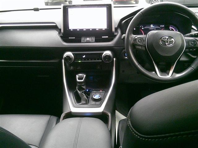 RAV4 G Zパッケージ インテリジェントクリアランスソナー エアロ 整備記録簿 AWD LEDライト アルミホイル オートクルーズ 横滑り防止装置 バックガイドモニター 盗難防止装置 デュアルエアバッグ メモリナビ キーレス(12枚目)