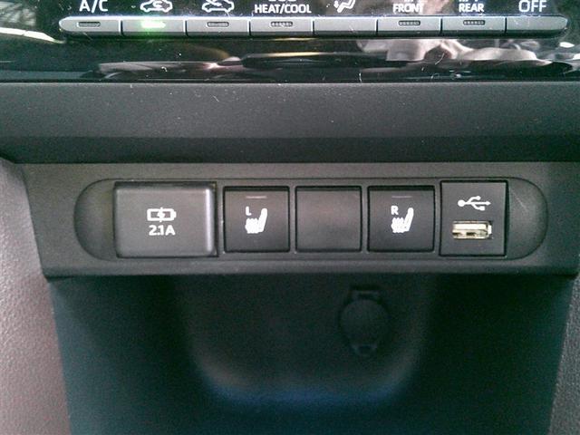 ヤリスクロス ハイブリッドZ ドライブレコーダ インテリジェントキー アルミホイル LEDライト リアカメラ クルーズコントロール 整備記録簿 横滑り防止システム ナビTV メモリーナビゲーション 電動シ-ト パワステ キーフリー(8枚目)