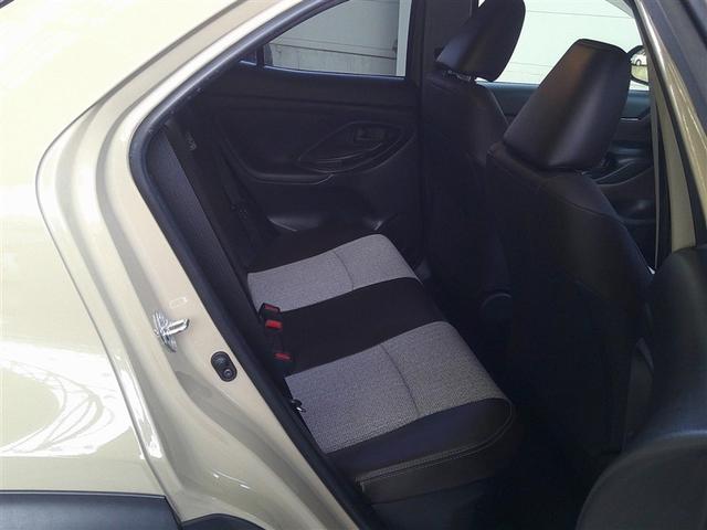 ヤリスクロス ハイブリッドZ ドライブレコーダ インテリジェントキー アルミホイル LEDライト リアカメラ クルーズコントロール 整備記録簿 横滑り防止システム ナビTV メモリーナビゲーション 電動シ-ト パワステ キーフリー(13枚目)