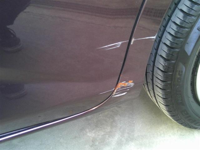 ルーミー G パワステ 記録簿付 エアバック パワーウィンドウ 運転席助手席エアバック ナビ&TV オートエアコン ABS メモリナビ フルセグ地デジ 両面パワースライドドア(4枚目)