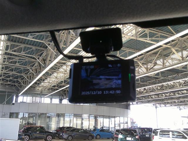 ルーミー G パワステ 記録簿付 エアバック パワーウィンドウ 運転席助手席エアバック ナビ&TV オートエアコン ABS メモリナビ フルセグ地デジ 両面パワースライドドア(17枚目)