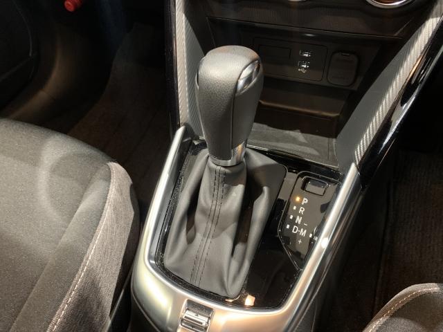 ＭＡＺＤＡ２ １５ＢＤ　４ＷＤ　セーフティクルーズＰＫＧ　マツダコネクトナビ　地デジ　３６０°モニター　当社デモカー　オートライト　ＥＴＣ　アイドリングストップ　スマートキー　盗難防止システム　踏み間違い防止装置　３６０°ビュー（7枚目）