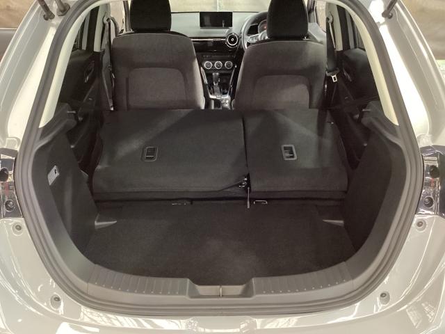 ＭＡＺＤＡ２ １５ＢＤ　マツダコネクトＰ　３６０°セーフティＰ　セーフティクルーズＰ　ウォームコンフォートＰ　当社デモカー　地デジチューナー　ＬＥＤライト　レーンキープ　Ｂｌｕｅｔｏｏｔｈ　アダプティブクルーズコントロール（12枚目）