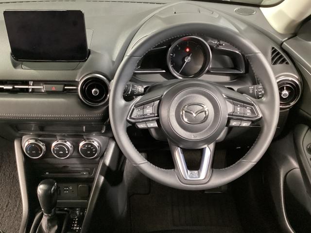 ＣＸ－３ １．８　ＸＤ　ツーリング　マツダコネクトナビ　地デジ　３６０°ビューモニター　ＥＴＣ　ドラレコ　ワンオーナー　全方位カメラ　コーナーセンサー　衝突被害軽減ブレーキ　ＥＴＣ　ＬＥＤヘッド　横滑り防止装置　メモリーナビ　ＤＶＤ再生（2枚目）
