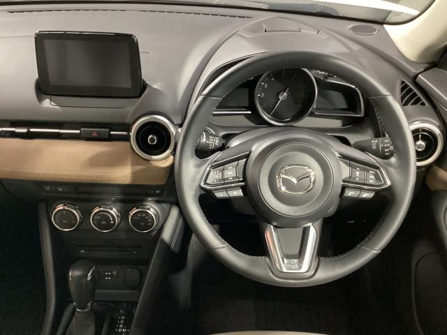 ＣＸ－３ １５Ｓ　アーバン　ドレッサー　マツダコネクトナビ　地デジ　３６０°ビューモニター　ＥＴＣ　ドラレコ　クリソナ　ドライブレコーダー　オートライト　レーダークルコン　ＬＥＤヘッドランプ　ＤＶＤ再生　ＥＴＣ　フルセグ　メモリーナビ（2枚目）