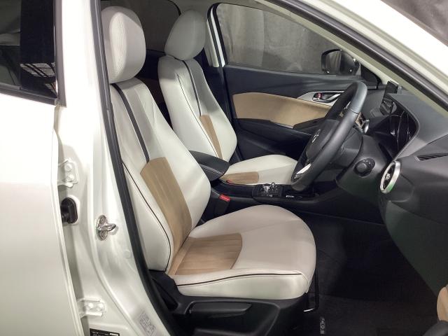 ＣＸ－３ １５Ｓ　アーバン　ドレッサー　マツダコネクトナビ　地デジ　３６０°ビューモニター　ＥＴＣ　ドラレコ　クリソナ　ドライブレコーダー　オートライト　レーダークルコン　ＬＥＤヘッドランプ　ＤＶＤ再生　ＥＴＣ　フルセグ　メモリーナビ（7枚目）