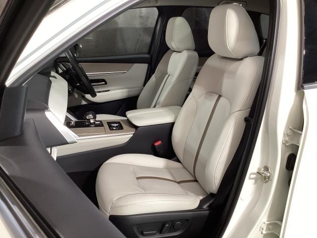 ＣＸ－６０ ３．３　ＸＤ　エクスクルーシブ　モード　マツダコネクトナビ　地デジ　３６０°ビューモニター　サンルーフ　ＥＴＣ　ワンオーナー　衝突軽減　ＬＥＤ　フルセグＴＶ　パワーシート　ＵＳＢ　ＥＴＣ　ワンオーナ　スマートキー　クリアランスソナー　ターボ（9枚目）