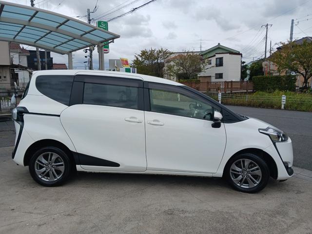 シエンタ Ｇ　１．５Ｇ　福祉車両　スローパー　後部座席付５人乗り　衝突軽減　横滑り防止　ナビ　ＴＶ　ＢＴ　ＥＴＣ　Ｂカメラ　社外スピーカー　ドラレコ　レーダー探知機　純正アルミ　記録簿有（19枚目）