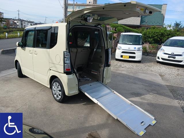 Ｎ－ＢＯＸ＋ Ｇ・Ｌパッケージ　福祉車両　電動ウインチ　後席付４人乗り　プッシュＳＴ　スマートキー　ナビ　ＴＶ　Ｂカメラ付　ワンオーナー車（2枚目）