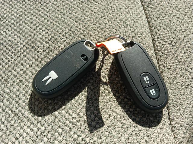 アルトラパン Ｘ　全方位モニターＰＫＧ　スマートキー　ナビ　ＴＶ　ＢＴ　ＥＴＣ　前後ドラレコ　運転席シートヒーター　アイドリングストップ　アルミ　横滑り防止　レーダーブレーキサポート（4枚目）