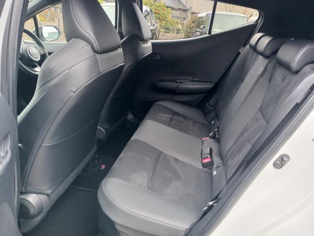 アクア ＧＲスポーツ　専用エアロ　アルミ　ナビ　ＴＶ　ＥＴＣ　ＢＴ　全方位カメラ　ＢＳＭ　トヨタチームメイト　ワンオーナー車（15枚目）