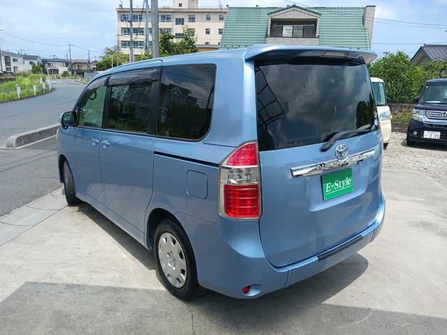 ノア 　福祉車両　車いす仕様車タイプ１　ナビＴＶ　ＥＴＣ　Ｂカメラ　両側ＰＳＤ　電動スロープ　電動ウインチ　電動固定装置付（26枚目）