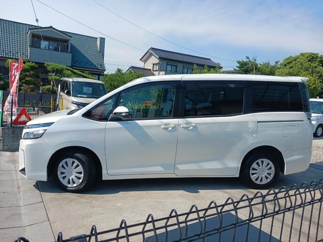 ヴォクシー Ｘ　福祉車両　車いす仕様車スロープ　タイプ２　サードシート付　４ＷＤ　スマートキー　９インチナビ　ＴＶ　ＥＴＣ　ＢＴ　Ｂカメラ　ＦＤ１２．１モニター　両側ＰＳＤ　軽減ブレーキ付（26枚目）