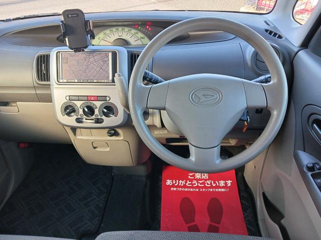 タント 福祉車両 スローパー 電動固定式 後席付4人乗り ナビ TV ETC 左PSD ワンオーナー車(9枚目)