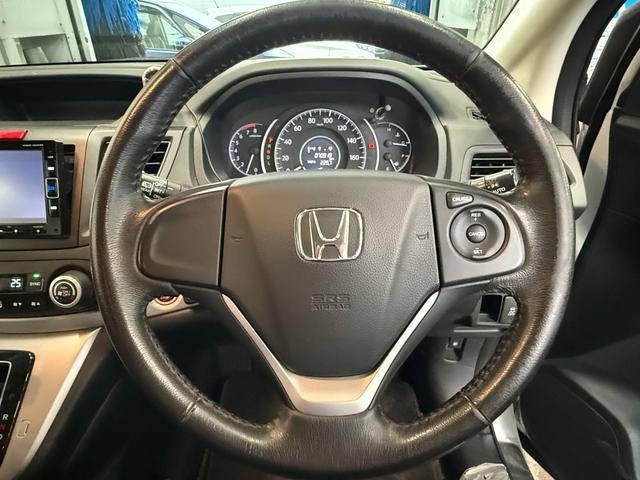 ＣＲ－Ｖ ２０Ｇ　純正メモリーナビゲーションＥＴＣバックカメラ純正アルミホイールクルーズコントロール機能スマートキーＤＶＤ再生機能フルセグＴＶ　フルオートエアコン　ＶＳＡ　クルコン　ＤＶＤ再生可能　スマキー　ナビＴＶ（6枚目）