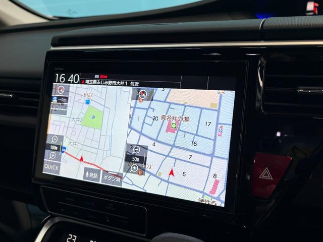 ステップワゴン モデューロＸホンダセンシング　純正１０インチメモリーナビ、フリップダウンモニター、アドバンスドルームミラー、ＥＴＣ２．０、純正前後ドライブレコーダー、ＬＥＤヘッドライト、スマートキー　禁煙　クルコン　パーキングアシスト　Ｂカメラ（7枚目）