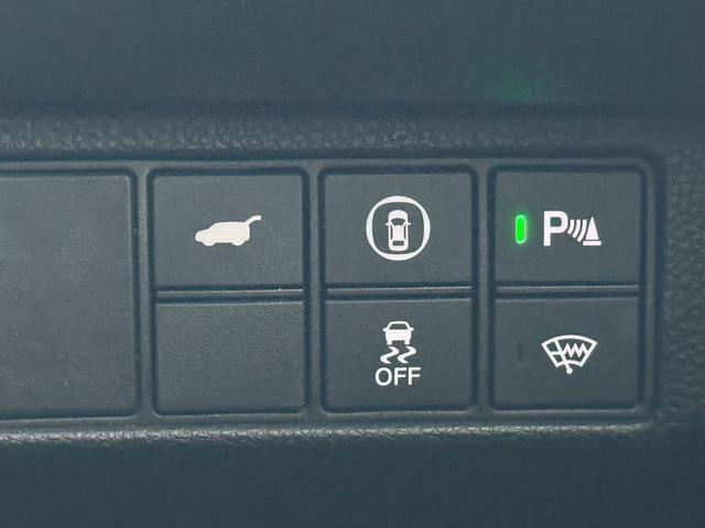 ヴェゼル ｅ：ＨＥＶＺ　純正メモリーナビゲーション　ＥＴＣ車載器　純正前後ドライブレコーダー　パワーテールゲート　ハンドルヒーター　パーキングセンサー　盗難防止装置　ドラレコ付き　Ｒカメラ　記録簿　フルセグテレビ　Ｐセンサー（14枚目）