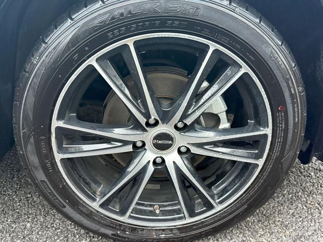 ヴェゼル ｅ：ＨＥＶＺ　純正メモリーナビゲーション　ＥＴＣ車載器　純正前後ドライブレコーダー　パワーテールゲート　ハンドルヒーター　パーキングセンサー　盗難防止装置　ドラレコ付き　Ｒカメラ　記録簿　フルセグテレビ　Ｐセンサー（20枚目）