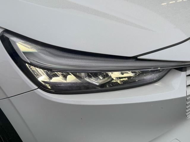 ヴェゼル ｅ：ＨＥＶＺ　純正メモリーナビゲーション　ＥＴＣ車載器　純正前後ドライブレコーダー　パワーテールゲート　ハンドルヒーター　パーキングセンサー　盗難防止装置　ドラレコ付き　Ｒカメラ　記録簿　フルセグテレビ　Ｐセンサー（21枚目）