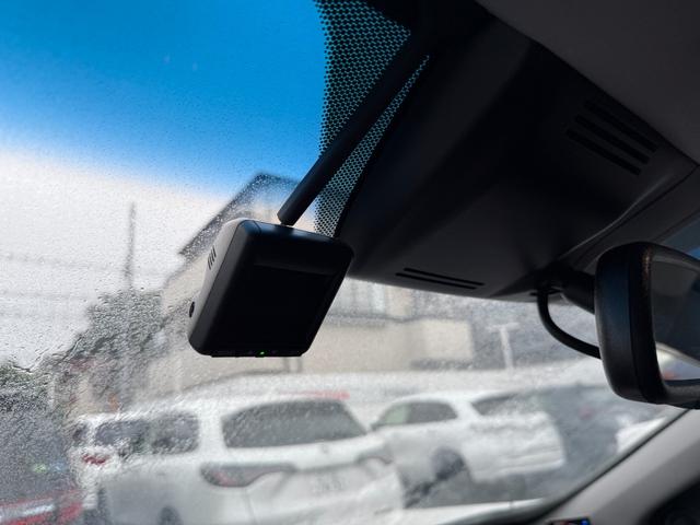 ＣＲ－Ｖハイブリッド ｅ：ＨＥＶＥＸ　ワンオーナー　純正メモリーナビゲーション　フルセグＴＶ　Ｂｌｕｅｔｏｏｔｈ接続　バックカメラ　ＥＴＣ　純正ドライブレコーダー　電動シート　ＬＥＤヘッドライト　ＤＶＤ再生　１オーナー　運転席パワーシート（12枚目）