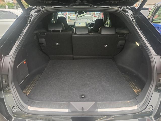 ハリアー Ｚレザーパッケージ　純正ナビゲーション　３６０度カメラ　ＥＴＣ　モデリスタフルエアロ　純正アルミホイール　ＬＥＤヘッドライト　スマートキーシートエアコン　シートヒーター　純正前後ドライブレコーダー　ローダウン　クリソナ（17枚目）