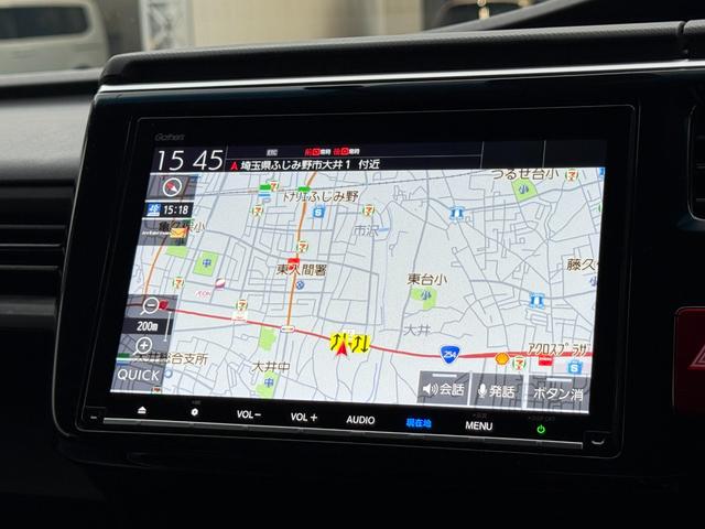 ステップワゴンスパーダ ｅ：ＨＥＶスパーダＧホンダセンシング　ワンオーナー　純正メモリーナビゲーション　フルセグＴＶ　Ｂｌｕｅｔｏｏｔｈ接続　バックカメラ　ＥＴＣ　純正ドライブレコーダー　ＬＥＤヘッドライト　ウォークスルー　ＬＥＤライト　セキュリティアラーム（9枚目）
