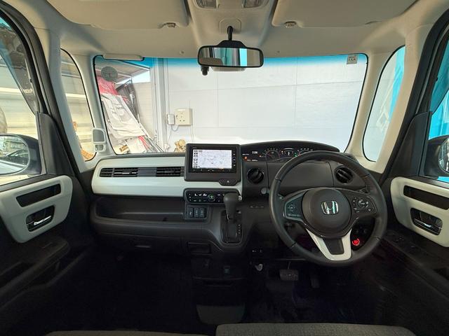 Ｎ－ＢＯＸ Ｌ・ターボ　純正メモリーナビゲーション　フルセグＴＶ　バックカメラ　両側電動スライドドア　ＬＥＤヘッドライト　パーキングセンサー　フルオートエアコン　シ－トヒ－タ－　ＡＡＣ　衝突軽減ブレーキ　Ｂカメラ　整備記録簿（6枚目）