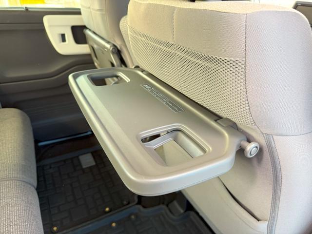 Ｎ－ＢＯＸ Ｌ・ターボ　純正メモリーナビゲーション　フルセグＴＶ　バックカメラ　両側電動スライドドア　ＬＥＤヘッドライト　パーキングセンサー　フルオートエアコン　シ－トヒ－タ－　ＡＡＣ　衝突軽減ブレーキ　Ｂカメラ　整備記録簿（18枚目）