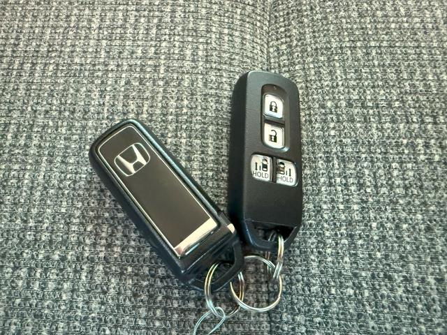 Ｎ－ＢＯＸ Ｌ・ターボ　純正メモリーナビゲーション　フルセグＴＶ　バックカメラ　両側電動スライドドア　ＬＥＤヘッドライト　パーキングセンサー　フルオートエアコン　シ－トヒ－タ－　ＡＡＣ　衝突軽減ブレーキ　Ｂカメラ　整備記録簿（21枚目）