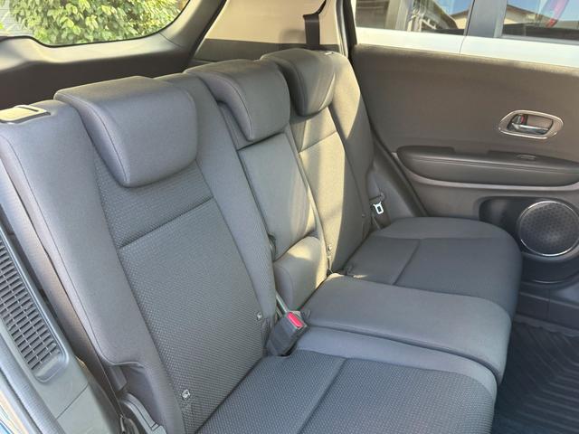 ヴェゼル ハイブリッドX・ホンダセンシング 純正メモリーナビゲーション ドライブレコーダー ETC車載器 バックカメラ パーキングセンサー 純正アルミホイール LEDヘッドライト コーナーセンサー 地デジ Aクルーズ Bモニ スマキー VSA(4枚目)