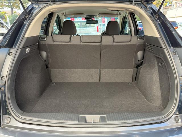 ヴェゼル ハイブリッドX・ホンダセンシング 純正メモリーナビゲーション ドライブレコーダー ETC車載器 バックカメラ パーキングセンサー 純正アルミホイール LEDヘッドライト コーナーセンサー 地デジ Aクルーズ Bモニ スマキー VSA(17枚目)