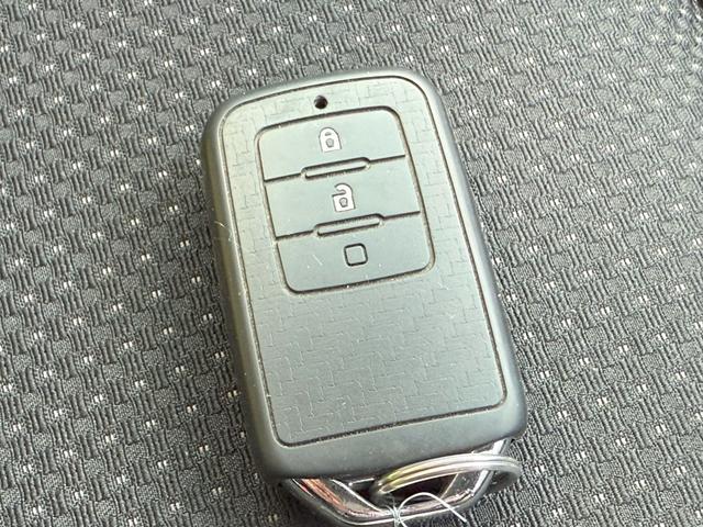 ヴェゼル ハイブリッドX・ホンダセンシング 純正メモリーナビゲーション ドライブレコーダー ETC車載器 バックカメラ パーキングセンサー 純正アルミホイール LEDヘッドライト コーナーセンサー 地デジ Aクルーズ Bモニ スマキー VSA(19枚目)