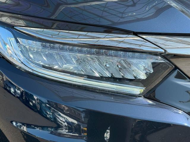 ヴェゼル ハイブリッドX・ホンダセンシング 純正メモリーナビゲーション ドライブレコーダー ETC車載器 バックカメラ パーキングセンサー 純正アルミホイール LEDヘッドライト コーナーセンサー 地デジ Aクルーズ Bモニ スマキー VSA(21枚目)