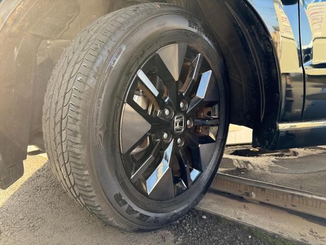 ステップワゴン スパーダ ワンオーナー 純正メモリーナビゲーション フルセグTV Bluetooth接続 バックカメラ ETC LEDヘッドライト 両側電動スライドドア 電動リアゲート キーレスエントリー WAC パワーゲート(17枚目)