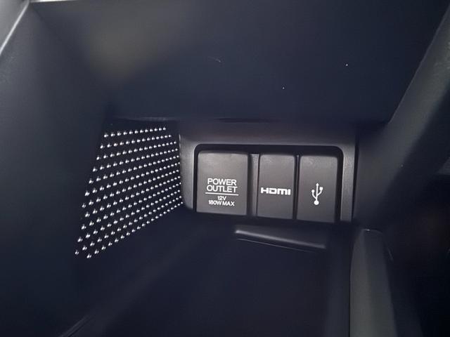 S660 モデューロX 6速MT センターディプレイ バックカメラ ETC 横滑り防止機能 スマートキー 純正アルミホイール LEDヘッドライト HDMI接続ジャック ターボ 記録簿 サイドカーテンエアバック クルコン(11枚目)