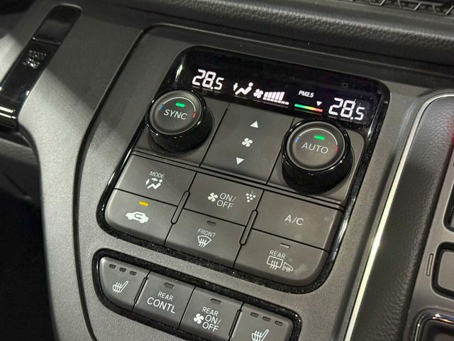 ステップワゴン e:HEVスパーダ 純正メモリーナビゲーション 純正前後ドライブレコーダー ETC車載器 両側電動スライドドア 電動リアゲート ハーフレザーシート 1オーナー デュアルエアコン フルオートエアコン ESC シートヒータ(9枚目)