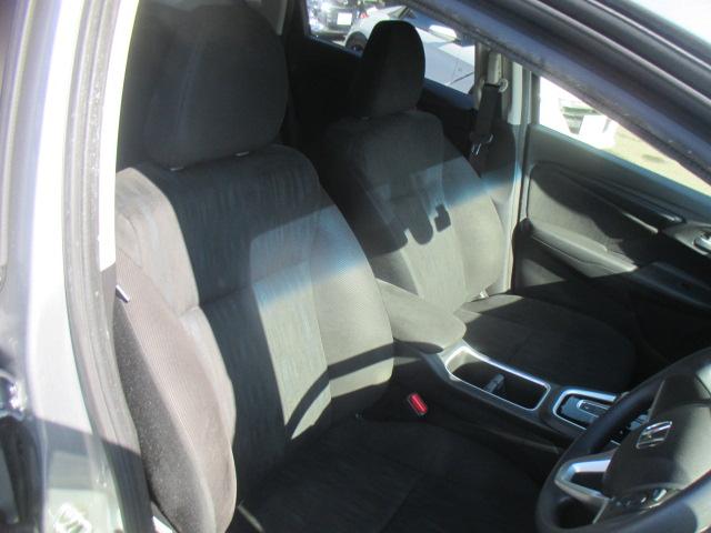 シャトル ハイブリッドホンダセンシング パナソニック製メモリーナビ リアカメラ スマートキー フルオートエアコン ドライブレコーダー ETC車載器 ホンダセンシング リヤカメラ Dレコ デュアルエアバッグ 横滑り防止 パワステ ETC付き(4枚目)