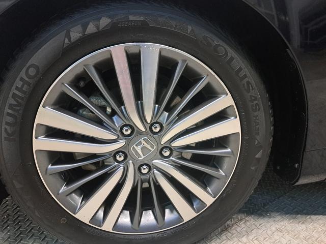 オデッセイハイブリッド ハイブリッドアブソルート・EXホンダセンシング 純正メモリーナビゲーション 両側電動スライドドア ETC車載器 LEDヘッドライト 純正アルミホイール 360度マルチビューカメラ 社外前後ドライブレコーダー 後席モニター 衝突被害軽減S Bカメラ(21枚目)