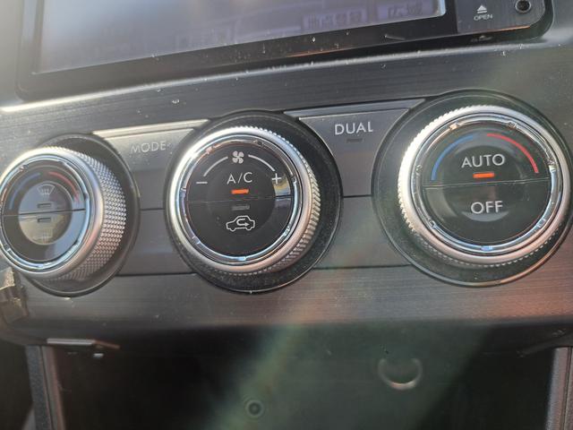 ＸＶハイブリッド ２．０ｉ－Ｌアイサイト　メモリーナビゲーション　バックカメラ　ＥＴＣ　スマートキー　ＬＥＤヘッドライト　純正アルミホイール　衝突軽減ブレーキ　はみ出し防止機能　Ｂモニ　ＤＶＤ再生可能　ＬＥＤライト　イモビライザー　クルコン（7枚目）