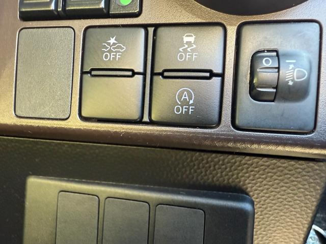 ルーミー ＧＳ　純正ナビゲーション　フルセグＴＶ　Ｂｌｕｅｔｏｏｔｈ接続　バックカメラ　ＥＴＣ　ＬＥＤヘッドライト　両側電動スライドドア　社外アルミホイール　フルオートエアコン　ＴＶナビ　オートクルーズ　ＬＥＤライト（14枚目）