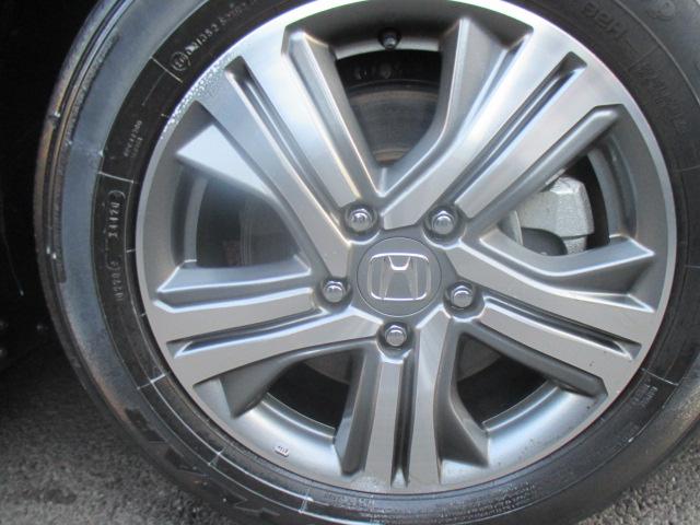 ステップワゴンスパーダ スパーダハイブリッドＧ・ＥＸホンダセンシング　純正メモリーナビ　リアカメラ　フルセグＴＶ　純正アルミホイール　フルオートエアコン　左右パワースライドドア　ＬＥＤヘッドライト　スマートキー　キーフリー　Ｓヒーター　横滑防止　ドラレコ付　エアバッグ（20枚目）