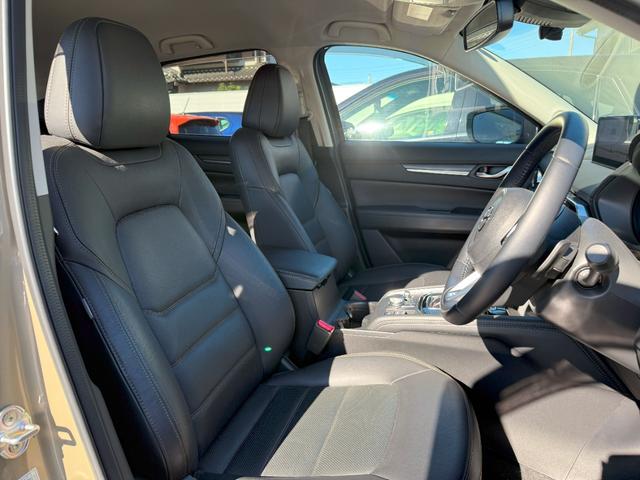 ＣＸ－５ ＸＤＬパッケージ　純正メモリーナビゲーション　ＥＴＣ車載器　ドライブレコーダー　電動シート　ハンドルヒーター　パワーテールゲート　本革シート　パワーバックゲート　１オーナー　オートクルーズ　エアコン　リアカメラ　ターボ（3枚目）
