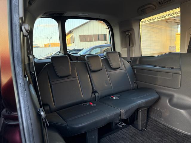 ステップワゴンスパーダ スパーダハイブリッドＧ・ＥＸホンダセンシング　純正メモリーナビゲーション　バックカメラ　ＥＴＣ　純正アルミホイール　社外ドライブレコーダー　前席シートヒーター　ｌＥＤヘッドライト　フルセグＴＶ　フルオートエアコン　キーフリー　Ｓヒーター　横滑防止（5枚目）