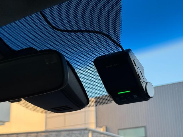 ステップワゴンスパーダ スパーダハイブリッドＧ・ＥＸホンダセンシング　純正メモリーナビゲーション　バックカメラ　ＥＴＣ　純正アルミホイール　社外ドライブレコーダー　前席シートヒーター　ｌＥＤヘッドライト　フルセグＴＶ　フルオートエアコン　キーフリー　Ｓヒーター　横滑防止（13枚目）