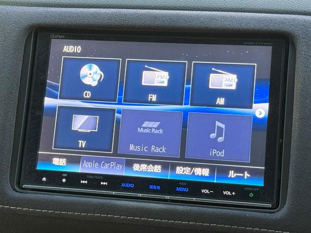 ヴェゼル ハイブリッドＲＳ・ホンダセンシング　純正メモリーナビゲーション　ＥＴＣ車載器　純正アルミホイール　フルオートエアコン　ＬＥＤヘッドライト　衝突軽減ブレーキ　パドルシフト　ＥＴＣ付　定期点検記録簿　サイドＳＲＳ　Ｒカメ　ＵＳＢ接続　イモビ（10枚目）