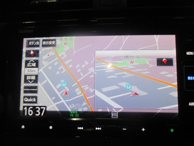 シビック ハッチバック　サンルーフ　純正メモリーナビゲーション　バックカメラ　ＥＴＣ　純正アルミホイール　スマートキー　フルセグＴＶ　ｌＥＤヘッドライト　社外前後ドライブレコーダー　追突軽減ブレーキ　盗難防止装置　Ｂモニター（6枚目）