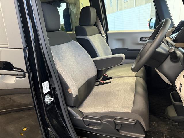 Ｎ－ＢＯＸ ベースグレード　４ＷＤ　ワンオーナー　純正ディスプレイオーディオ　Ｂｌｕｅｔｏｏｔｈ接続　バックカメラ　純正ドライブレコーダー　ＬＥＤヘッドライト　片側電動スライドドア　エアバック　横滑り防止　Ｄレコ　Ｒカメ　ＵＳＢ（3枚目）