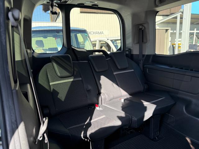 ステップワゴンスパーダ スパーダ・クールスピリット　４ＷＤ　ワンオーナー　純正メモリーナビゲーション　フルセグＴＶ　Ｂｌｕｅｔｏｏｔｈ接続　バックカメラ　ＥＴＣ　リアモニター　ＬＥＤヘッドライト　両側電動スライドドア　記録簿有　サイドエアバッグ　ＡＢＳ（5枚目）